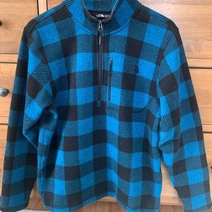 Mens North Face buffalo plaid 1/4 zip fleece